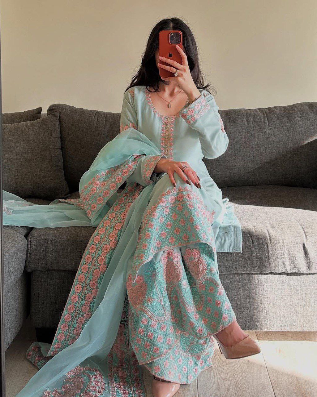 Elegant Embroidered 3-Piece Suit Set