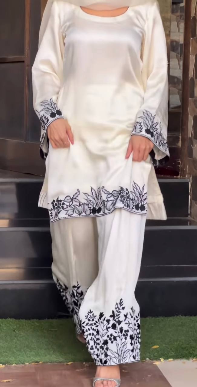 Monochrome Muse: Captivating Style in Classic Contrast